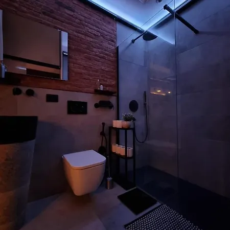 Loft8 Wonderful Industrial Loft In Lägenhet